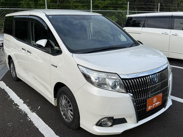 エスクァイアハイブリッド 1.8 Gi 後席フリップダウンモニター 禁煙車