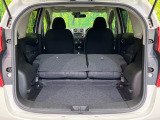 普段のお買い物や通勤、送迎等に十分な荷室スペースを確保しております。セカンドシートを倒すと、大きな荷物の積載も可能です♪