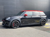 数あるMINI中古車より弊社のお車をご覧頂き、ありがとうございます!弊社はMINI正規販売店であり、整備を整えてからのご納車となりますので安心してお乗り頂けます。もちろん全国にご納車も可能です!