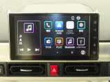 9インチスマホ連携ディスプレイオーディオです。バックカメラも付いて車庫入れ・駐車も安心です。Bluetooth対応機器を登録して音楽を楽しんだりハンズフリー通話が出来て便利です。