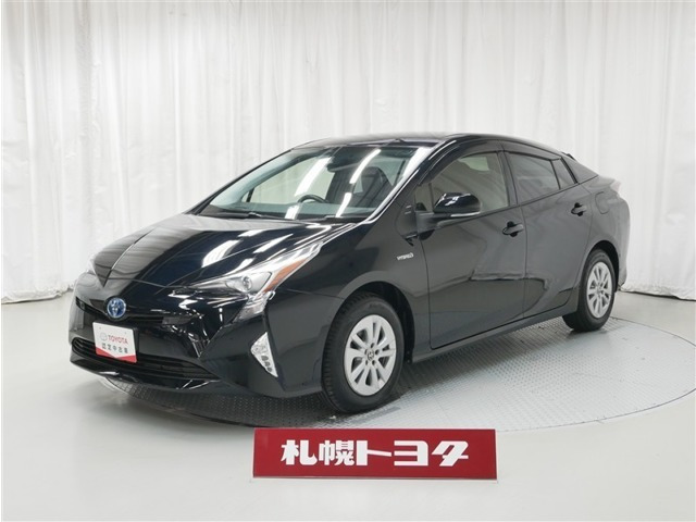 プリウス 1.8 S セーフティ プラス E-Four 4WD 