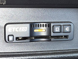 【ETC】高速道路の料金所をストレスなく通過!話題のスポットやサービスエリアに多い「スマートIC」利用時は必須のアイテムです。当店でセットアップを実施、ご納車当日からすぐにご利用いただけます!