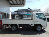ディーゼル、4WD、マニュアル、ABS、1.35トン、シングルタイヤ,荷台内寸約 L310W161H37