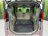 普段のお買い物や通勤、送迎等に十分な荷室スペースを確保しております。セカンドシートを倒すと、大きな荷物の積載も可能です♪