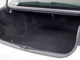トランクが狭いと思っておりませんか?実際は大容量トランクです!旅行等の長距離ドライブも快適です!また、屋根付きスペースを完備しておりますので、夜間でも、雨でも雪の日だってゆっくりご覧頂けます。
