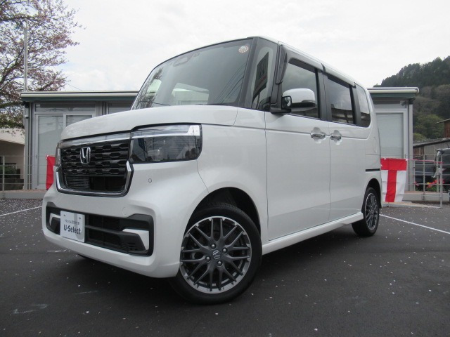 N-BOXカスタム ターボ 4WD 