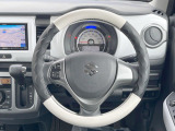 【純正革巻きステアリング】上質な革を使用することで、手にしっかり馴染みとても運転しやすいハンドルです♪