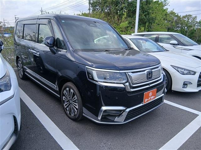ステップワゴン 2.0 e:HEV スパーダ プレミアムライン ワンオーナー 禁煙車 純正ナビ...