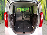 普段のお買い物や通勤、送迎等に十分な荷室スペースを確保しております。セカンドシートを倒すと、大きな荷物の積載も可能です♪