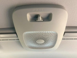 【天井サーキュレーター】エアコンの風を後部座席まで届けてくれ、広い車内空間でも素早く快適な温度になります♪真夏や真冬に便利な機能です。