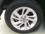 純正16インチアルミホイール!ボディにバッチリ合ってます!