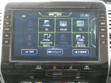 純正9インチメモリーナビです。 ラジオ、CD・フルセグTV、Bluetoothオーディオ接続が利用可能です。