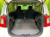 普段のお買い物や通勤、送迎等に十分な荷室スペースを確保しております。セカンドシートを倒すと、大きな荷物の積載も可能です♪