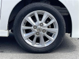 【純正14インチアルミホイール】純正アルミホイールで足回りもかっこよく決まってます♪