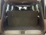 後席を格納すると、これだけの広さが!シーンに合わせたシートアレンジで、大きな荷物も積むことが出来ます♪