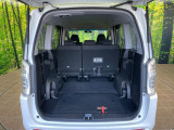 普段のお買い物や通勤、送迎等に十分な荷室スペースを確保しております。セカンドシートを倒すと、大きな荷物の積載も可能です♪