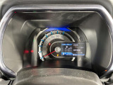 【スピードメーター】メーターがシンプルで見やすく運転しやすいですね!