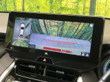 【アラウンドビューモニター】専用のカメラにより、上から見下ろしたような視点で360度クルマの周囲を確認することができます☆死角部分も確認しやすく、狭い場所での切り返しや駐車もスムーズに行えます。