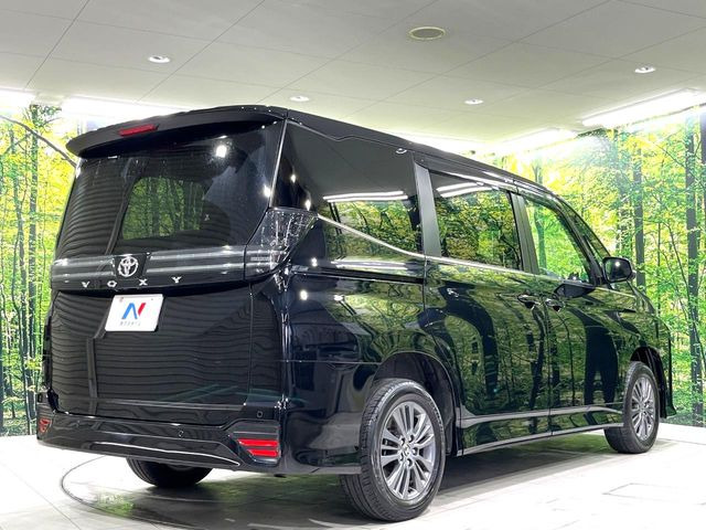 トヨタ ヴォクシー 2.0 S-Z の中古車詳細 (28,533km, アティチュード