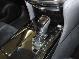 フロアシフトのオートマチックトランスミッションです。
