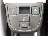最新の電子制御パーキングブレーキ装備!ブレーキホールド機能も装備していますので渋滞時の疲れが軽減されますよ!