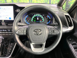 【純正革巻きステアリング】上質な革を使用することで、手にしっかり馴染みとても運転しやすいハンドルです♪