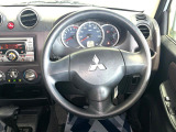 ステアリングも使用感が少なく、きれいな状態となっております♪