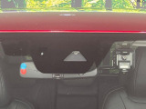 【スマートブレーキサポート】走行中に前方の車両等を認識し、衝突しそうな時は警報とブレーキで衝突回避と被害軽減をアシスト。より安全にドライブをお楽しみいただけます。
