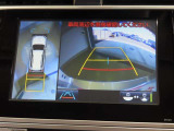 パノラミックビューモニター付きです。全方向の確認ができて安心です。