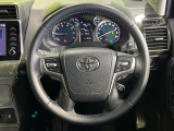 【純正革巻きステアリング】上質な革を使用することで、手にしっかり馴染みとても運転しやすいハンドルです♪