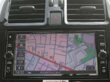 純正メモリーナビを装備しております。