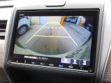 バックをするとき自動でリアの様子が映る『リアカメラ』付き!画面で確認しながらバックができますから安心ですね。でも、目視も大切ですよ!安全第一でお願いします!