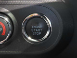 スマートキー装備車なので、キーを取り出さなくてもエンジン始動が可能です。