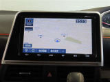 純正メモリーナビになります。