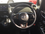 【Honda SENSING】いつもの道で、高速道路などで、安心・快適な運転を支援します。先進の安全運転機能システム搭載。