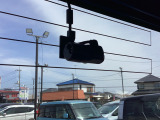 リアにもドライブレコーダーが付いております!あおり運転対策にも☆