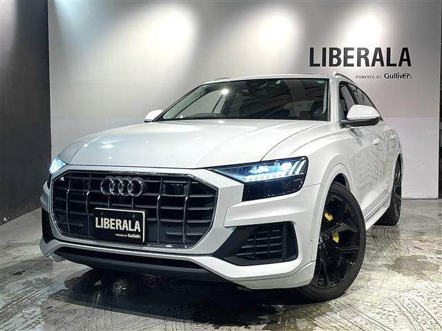Q8 55 TFSI クワトロ デビューパッケージ ラグジュアリー 4WD 本革シート