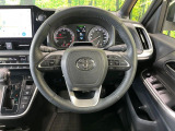 ステアリングも使用感が少なく、きれいな状態となっております♪
