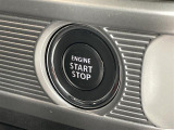 【 スマートキー・プッシュスタート 】鍵を挿さずにポケットに入れたまま鍵の開閉、エンジンの始動まで行えます。