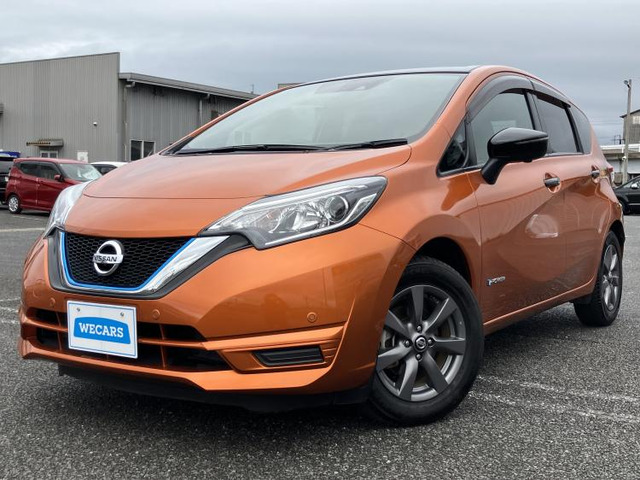 ノート 1.2 e-POWER X ブラックアロー