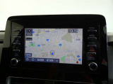 7インチ画面のナビゲーション付です。ナビがあると便利、簡単設定で初めての場所でも迷いません。Bluetooth対応でスマホと連携して音楽も聞けます。