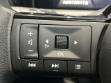 ステアリングスイッチ搭載!ハンドルひとつで手を離さなくても運転中視線をそらさなくても操作が出来て便利です♪