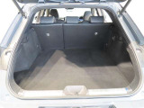 広々としたラゲージスペースを備えています。大きなものや長さのある荷物もしっかりと積み込めます。