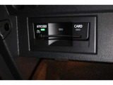 すっきりとインストールされた純正ビルトインETC。見た目もさることながら実用性も充分です。