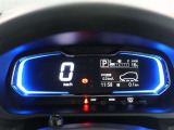 メーターはスッキリとしたデザインで、とても見やすく、安全運転のお役に立ちます。