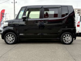 4WD/両側パワースライドドア/純正インターナビ/地デジTV/バックカメラ/シートヒーター/純正エンジンスターター/プッシュスタート/スマートキー/フルフラットシート/CTBA/横滑り防止装置