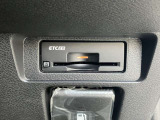 ETC2.0車載器付きです♪高速道路をスイスイと通過!で、キャシュレス!クルマは料金所をノンストップで通過することができます☆