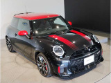 【MINI認定中古車】MINIのご購入はぜひMINI正規ディーラーで!メーカー基準の納車前点検整備を全車実施。規定整備を実施された車両にのみ付帯出来る全国保証。