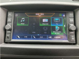 日産純正メモリーナビゲーションです♪目的地まで案内するナビゲーション機能の他にフルセグ画質で楽しめるTVやBluetooth Audio☆CD再生など多彩な機能が満載で運転を快適にサポートしてくれます☆