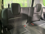 3列目シートはもちろん状態良好☆大人でもゆったりと座って頂けますので、大人数でのお出かけもラクラクです♪ご家族で、気の知れた仲間で、ドライブに行くのが楽しみですね♪